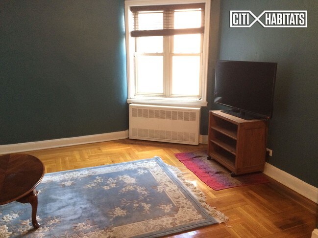 Foto del edificio - 4842 44th St