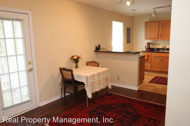 Foto del edificio - 3 br, 2 bath House - 1506 Villa Ter Apt #F