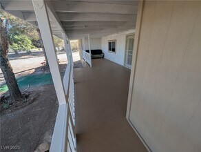 Building Photo - 1480 W Irons St