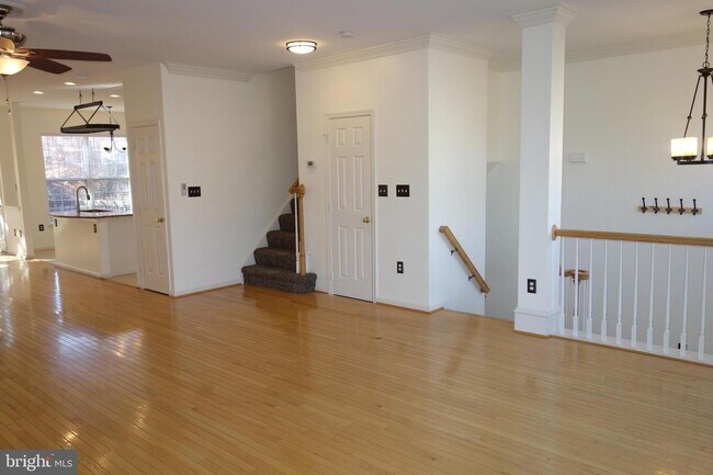 Building Photo - 43091 Northlake Overlook Terrace