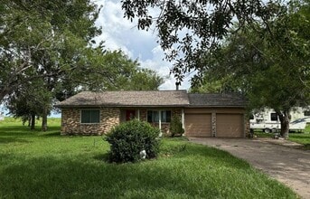 Building Photo - 12319 Battle Rd