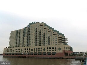 Building Photo - 717 S Christopher Columbus Blvd