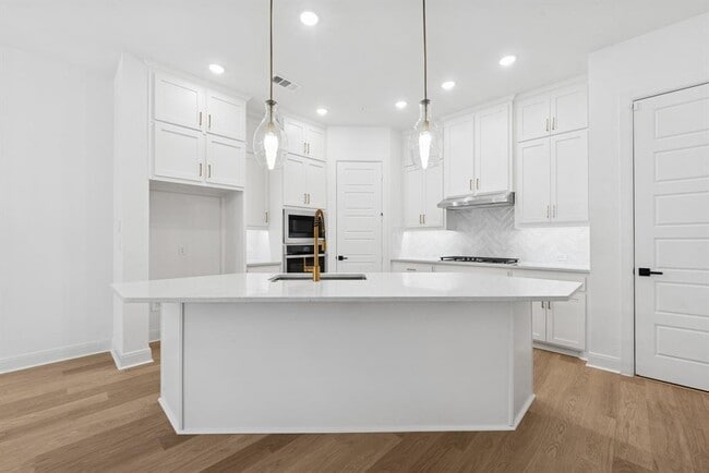 Foto del edificio - 4839 Fuller Ct