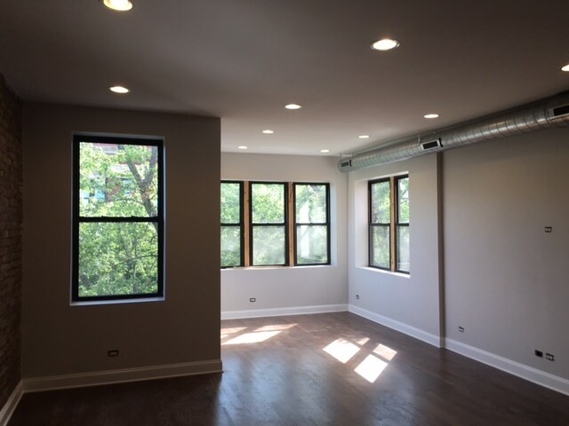 Foto del edificio - 6016 S Champlain Ave