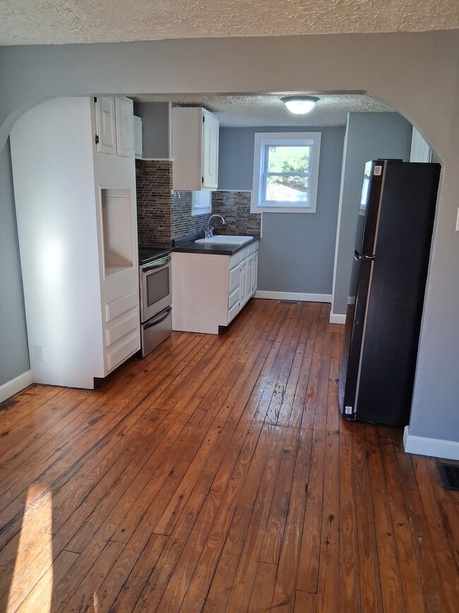 Foto del edificio - 2311 Hendricks St