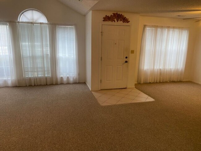 Foto del edificio - 343 S Northpark Ln