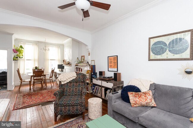 Foto del edificio - 887 N Judson St