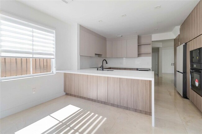 Photo - 8551 NW 110th Ave House