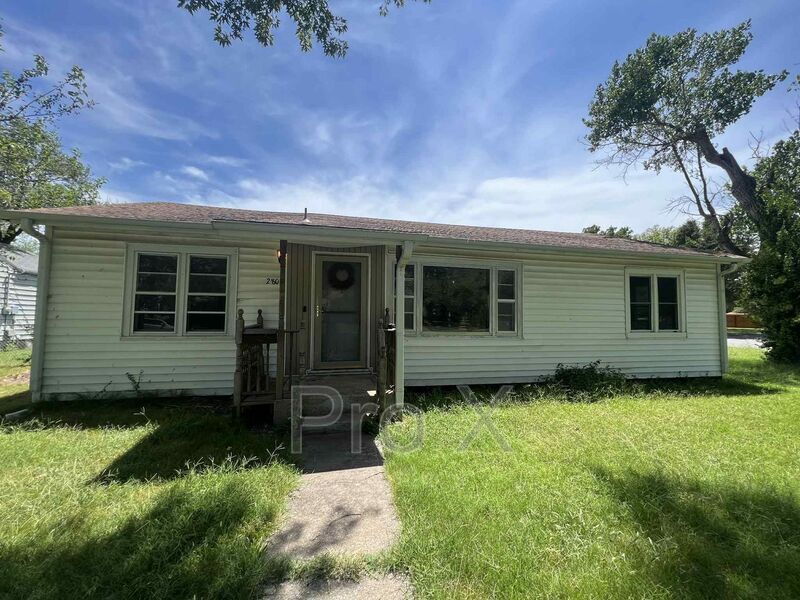 Foto principal - 2802 E 13th St