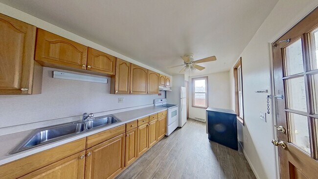 Foto del edificio - Spacious Duplex in Red Lion Township