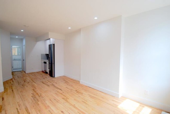 Building Photo - 263 West 19th Street