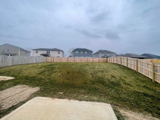 Foto del edificio - 150 Landry Ln