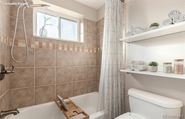 Foto del edificio - 590 Logan St