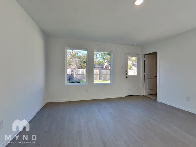 Foto del edificio - 1737 Lofty Cedar Ct