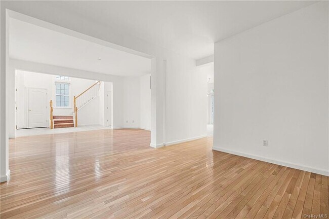 Foto del edificio - 45 High Point Cir