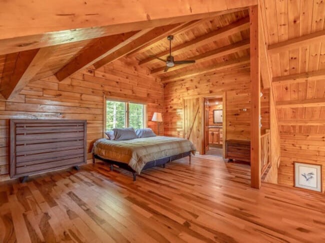 Building Photo - Modern Lakefront Cabin with Hot Tub & Amaz...