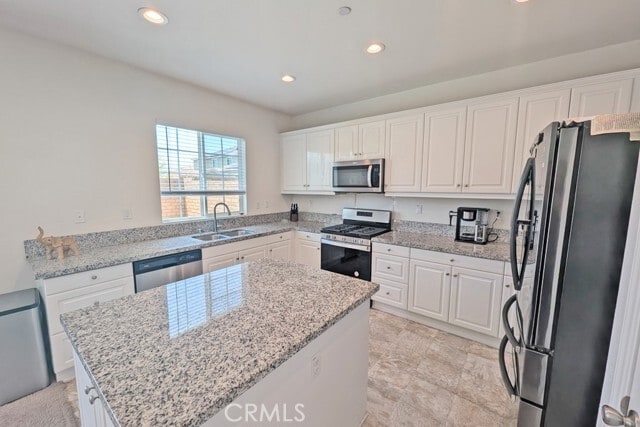 Building Photo - 3338 S Myrtle Dr