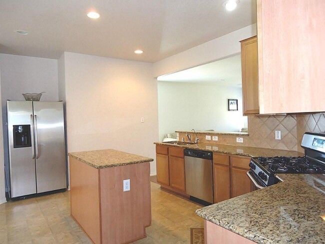 Building Photo - 18646 Flagstone Creek Rd