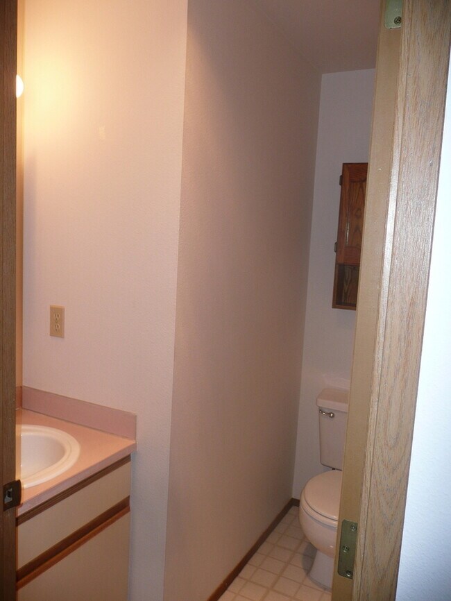 Foto del edificio - Spacious 2 Bedroom Duplex in Spanaway!