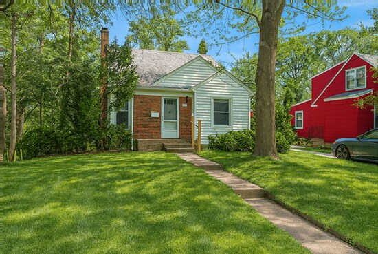 Foto principal - 1718 Chandler Rd