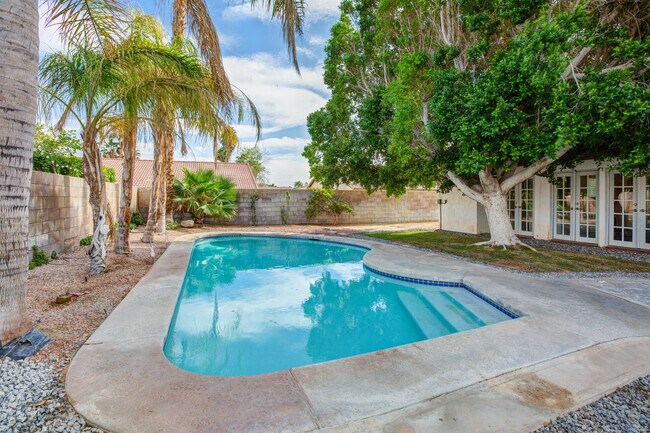 Foto del edificio - 69442 Heritage Ct