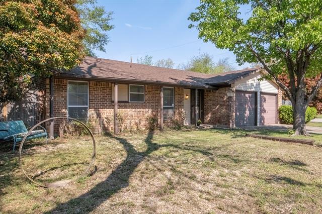 Building Photo - 223 Bellaire Dr