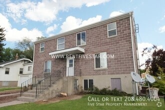 Building Photo - 1056 S 4th Ave