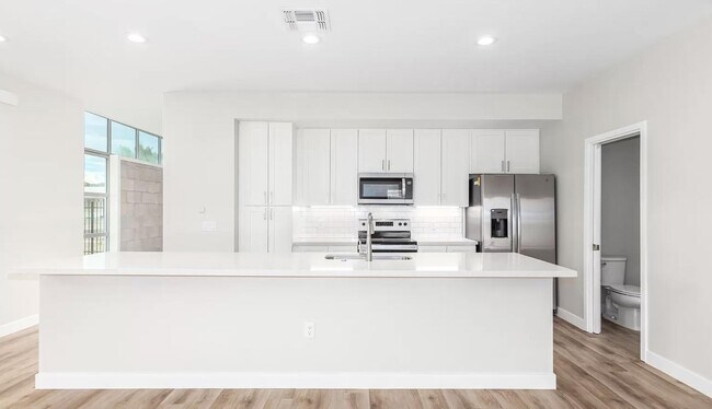 Foto del edificio - 3012 N 34th St