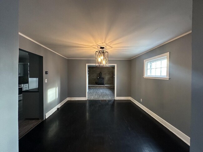 Foto del edificio - 610 Salisbury Rd