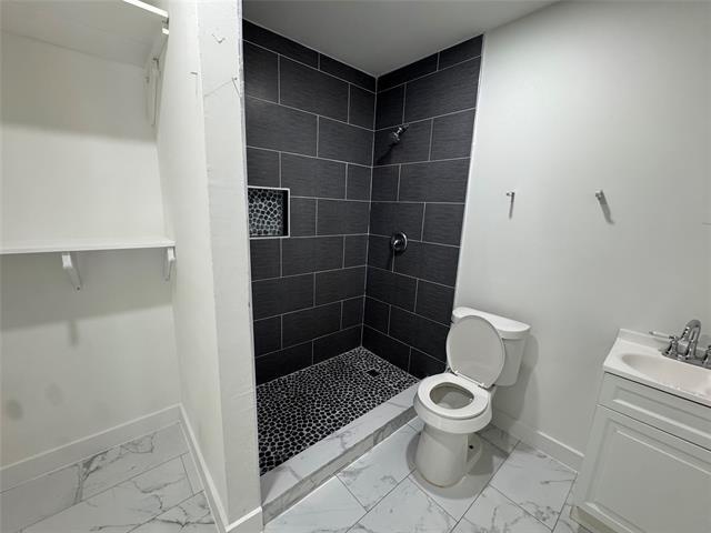 Building Photo - 3573 Ridgebriar Dr