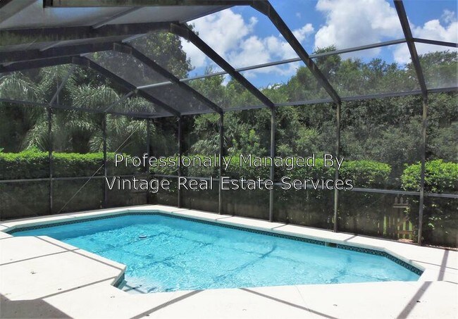 Building Photo - 4611 River Overlook Dr