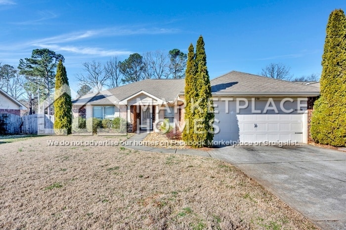 Foto principal - 220 Fields Pond Dr