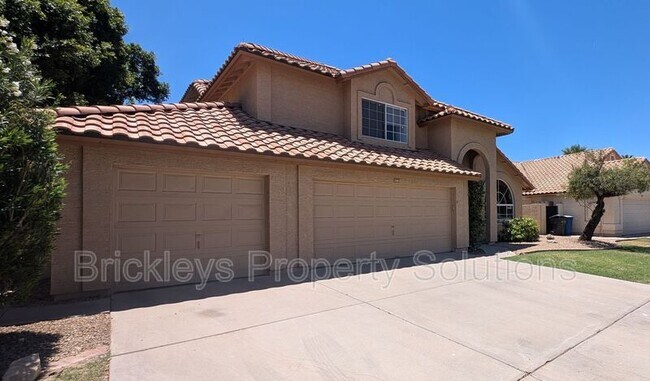Foto del edificio - 2363 W Hemlock Ct