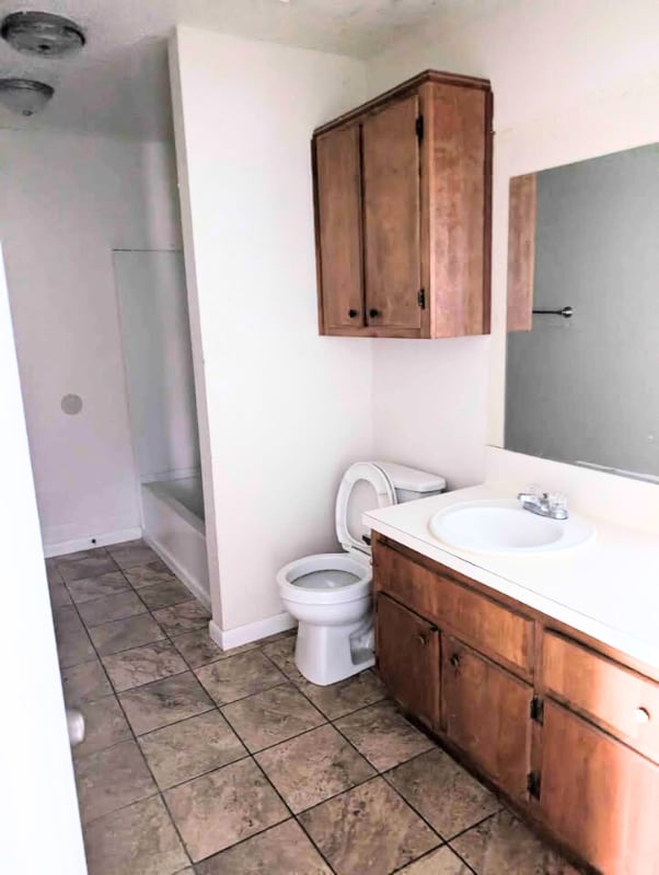 Foto del edificio - 102 E Truman Ave