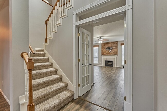 Building Photo - 1618 Calmar Dr