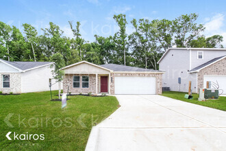 Building Photo - 15739 Del Norte Dr