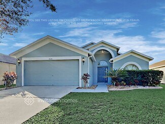 Building Photo - 2628 Brookville Dr