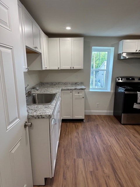 Building Photo - 13 Center St