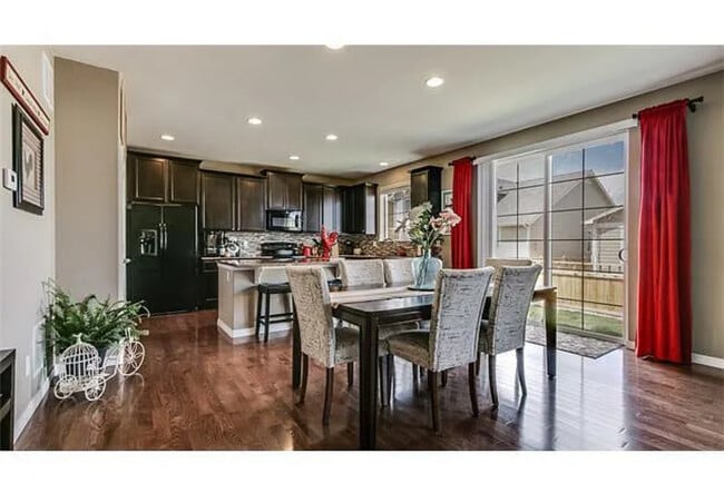 Building Photo - 15437 Coopers Hawk Ct