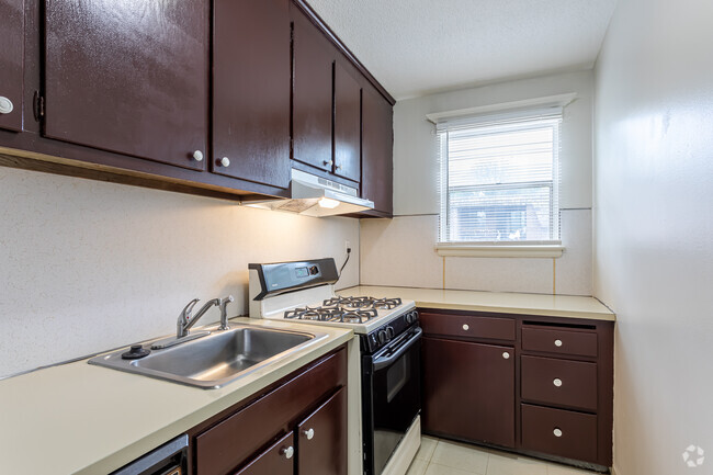 1HAB, 1BA Cocina - Crescent Court