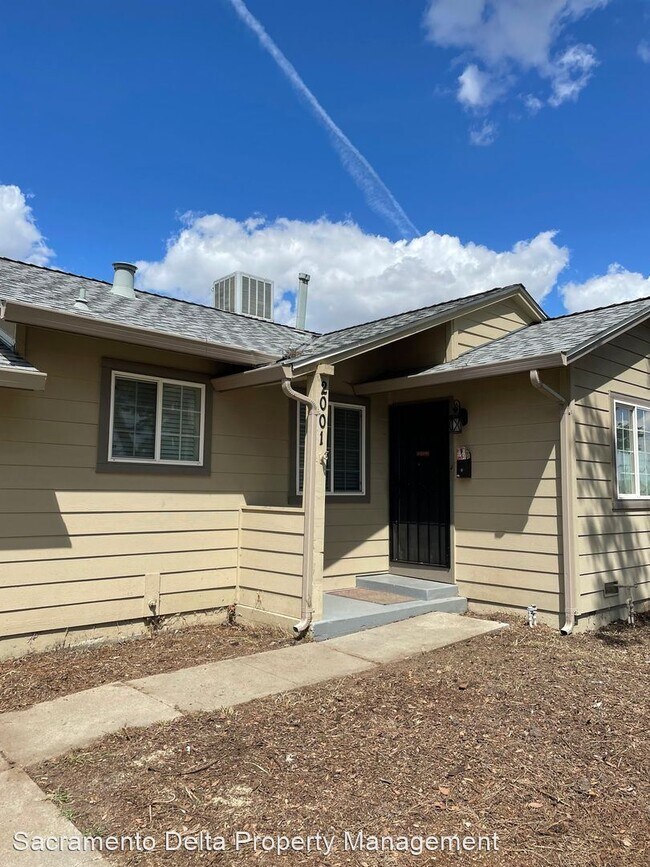 Foto del edificio - 2 br, 1 bath House - 2001 Kirk Way