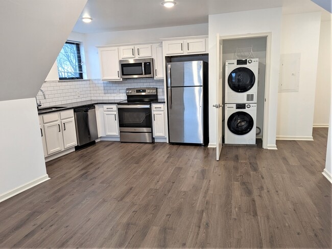Interior Photo - The Vesta