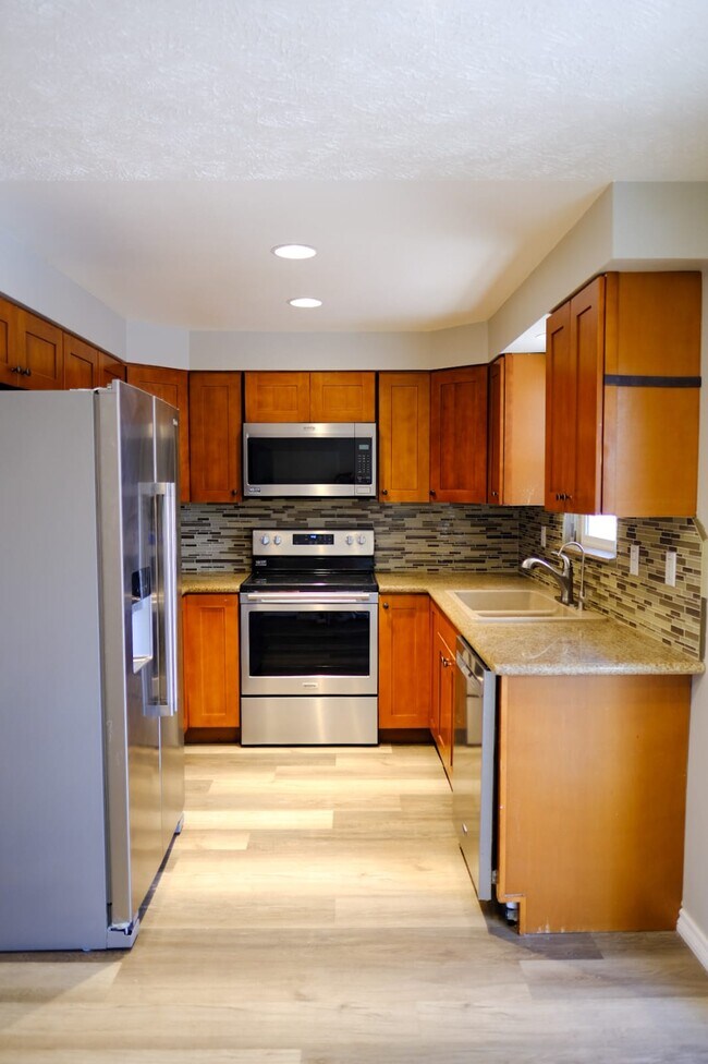Foto del edificio - 3428 E 32nd Ave