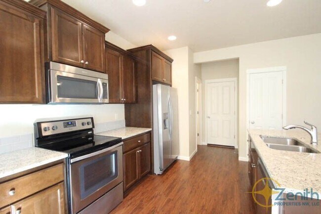 Foto del edificio - 3005 NE 75th St