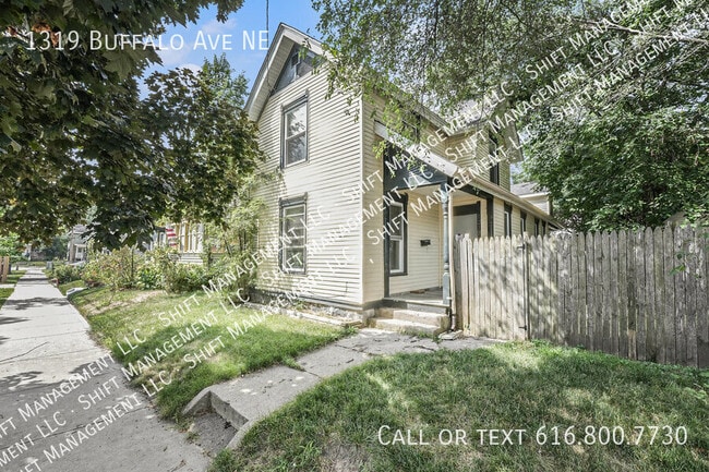 Foto del edificio - 1319 Buffalo Ave NE