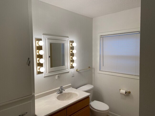 Foto del edificio - 803 N 9th St