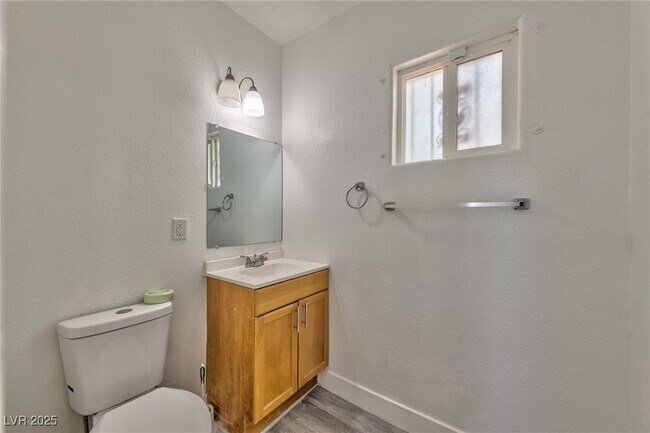 Foto del edificio - 339 N 10th St