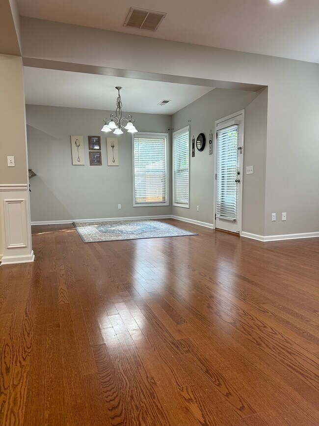 Foto del edificio - 3571 Archgate Ct