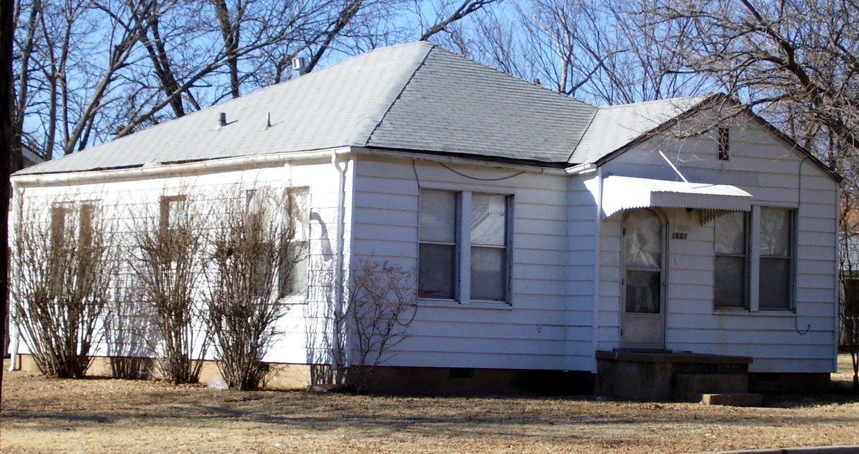 Building Photo - 304 NW 16th St