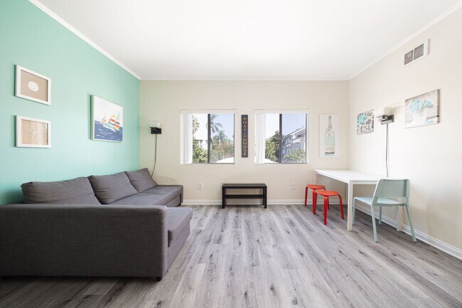 Building Photo - Cozy 2 bedroom 2 bathroom condo available!
